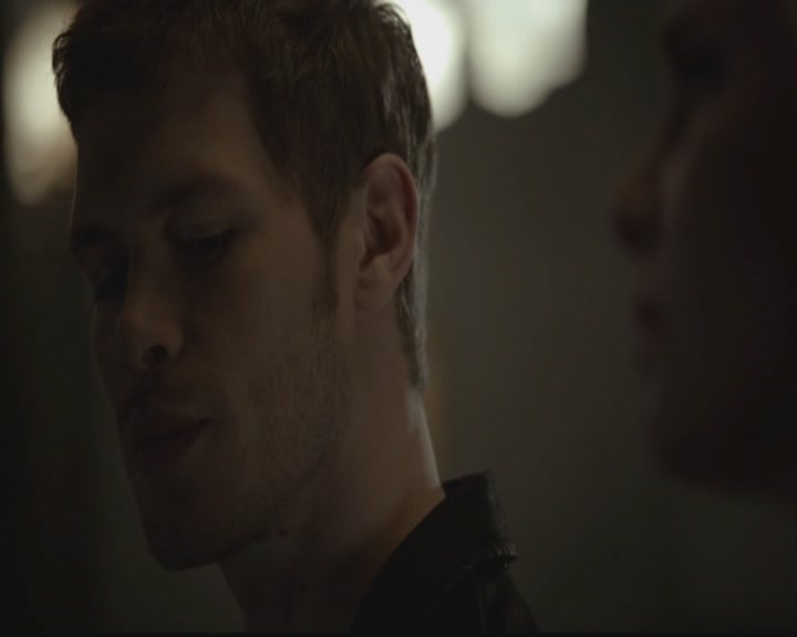 VampireDiariesWorld-dot-org_TheOriginals1x04GirlInNewOrleans1304.jpg