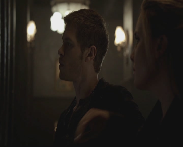 VampireDiariesWorld-dot-org_TheOriginals1x04GirlInNewOrleans1345.jpg