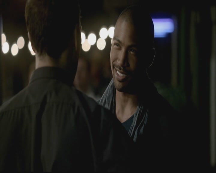 VampireDiariesWorld-dot-org_TheOriginals1x04GirlInNewOrleans1392.jpg