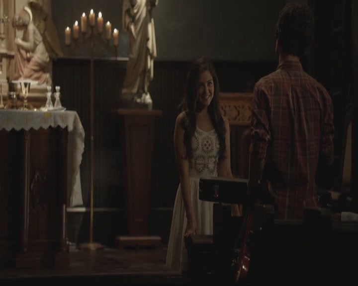 VampireDiariesWorld-dot-org_TheOriginals1x04GirlInNewOrleans1429.jpg