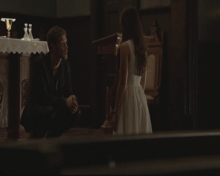 VampireDiariesWorld-dot-org_TheOriginals1x04GirlInNewOrleans1482.jpg