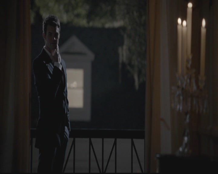 VampireDiariesWorld-dot-org_TheOriginals1x05SinnersAndSaints2204.jpg