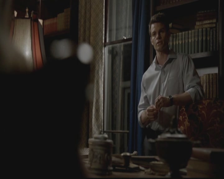 VampireDiariesWorld-dot-org_TheOriginals1x05SinnersAndSaints2210.jpg