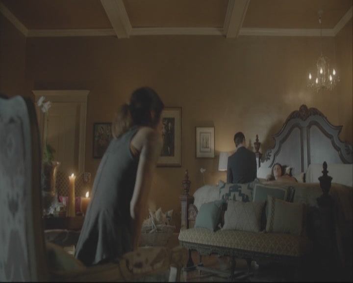 VampireDiariesWorld-dot-org_TheOriginals1x06FruitsOfThePoisonedTree-deletedscene0014.jpg