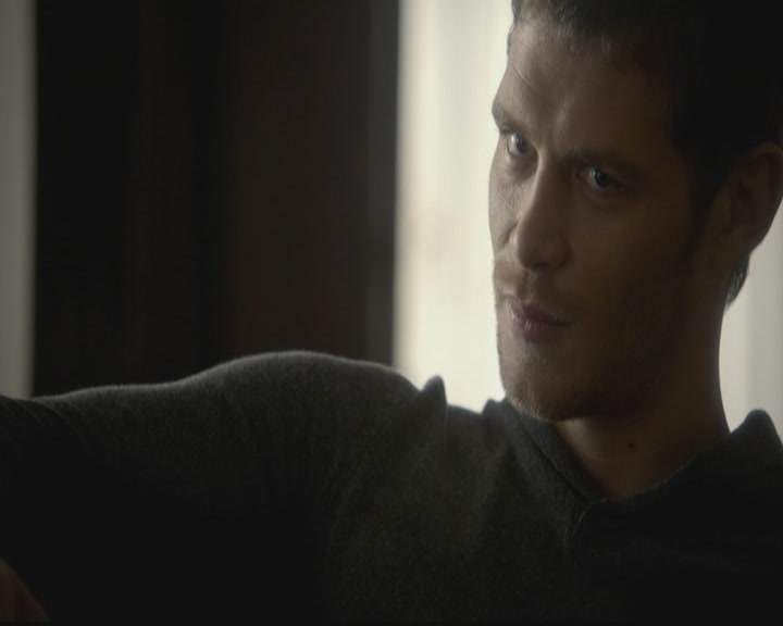 VampireDiariesWorld-dot-org_TheOriginals1x06FruitsOfThePoisonedTree0044.jpg