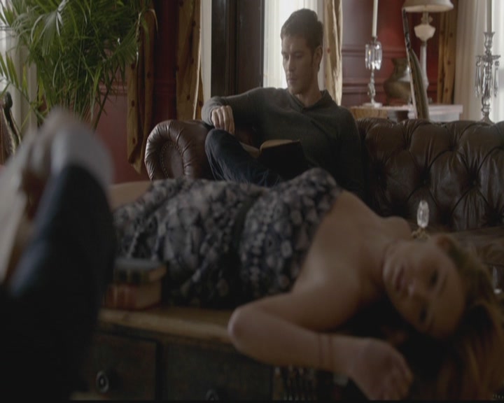 VampireDiariesWorld-dot-org_TheOriginals1x06FruitsOfThePoisonedTree0070.jpg