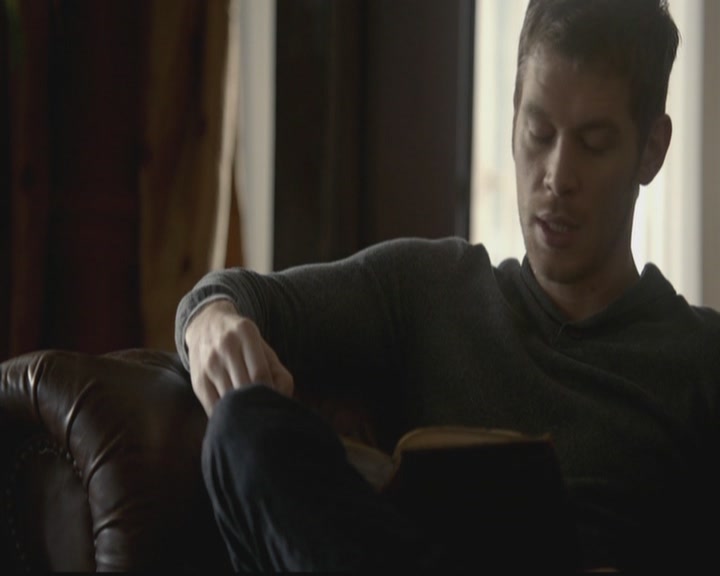 VampireDiariesWorld-dot-org_TheOriginals1x06FruitsOfThePoisonedTree0080.jpg