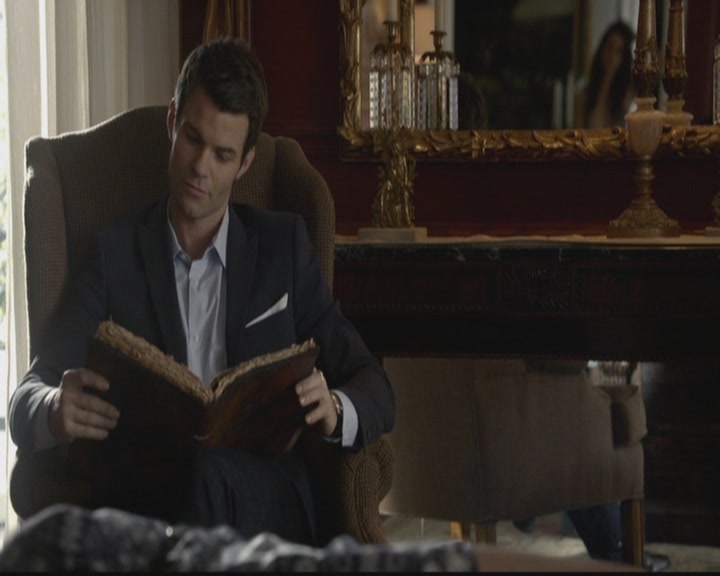 VampireDiariesWorld-dot-org_TheOriginals1x06FruitsOfThePoisonedTree0135.jpg