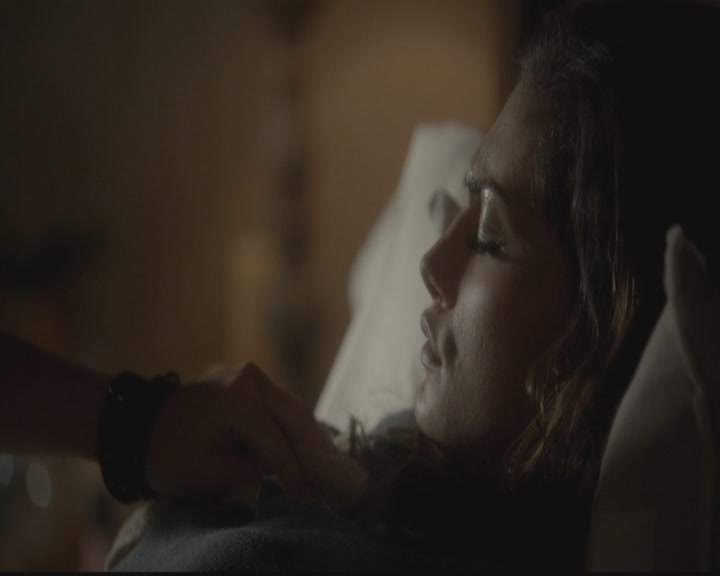 VampireDiariesWorld-dot-org_TheOriginals1x06FruitsOfThePoisonedTree1206.jpg