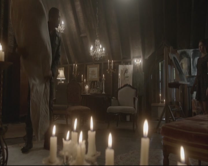 VampireDiariesWorld-dot-org_TheOriginals1x07Bloodletting-deletedscenes0023.jpg