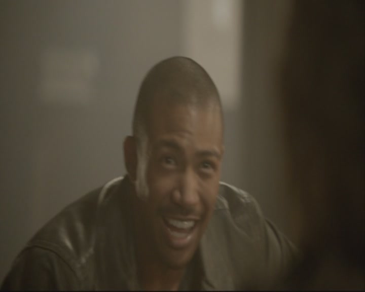 VampireDiariesWorld-dot-org_TheOriginals1x07Bloodletting-deletedscenes0052.jpg