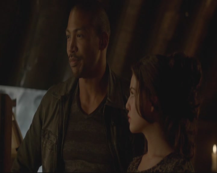 VampireDiariesWorld-dot-org_TheOriginals1x07Bloodletting-deletedscenes0060.jpg