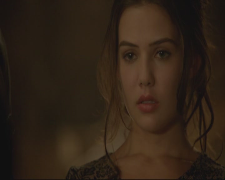 VampireDiariesWorld-dot-org_TheOriginals1x07Bloodletting-deletedscenes0092.jpg