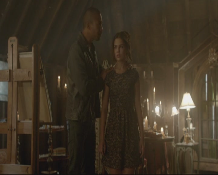 VampireDiariesWorld-dot-org_TheOriginals1x07Bloodletting-deletedscenes0109.jpg