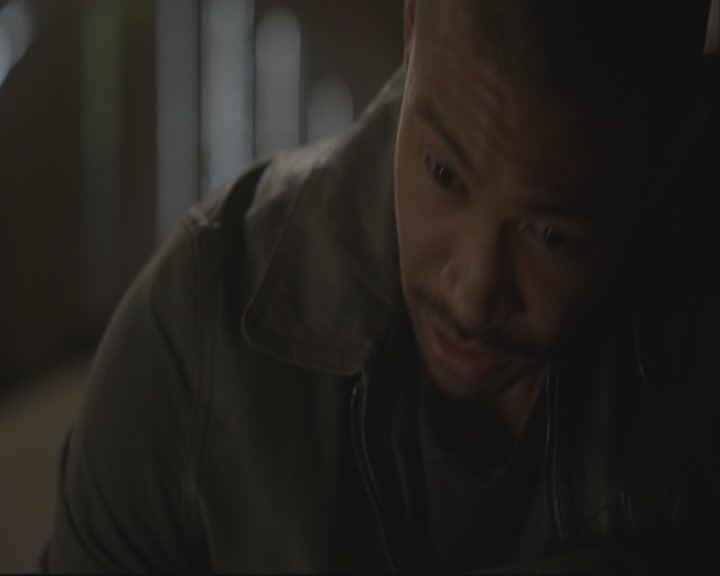 VampireDiariesWorld-dot-org_TheOriginals1x07Bloodletting-deletedscenes0118.jpg