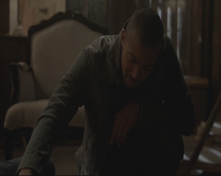 VampireDiariesWorld-dot-org_TheOriginals1x07Bloodletting-deletedscenes0134.jpg