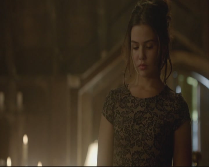 VampireDiariesWorld-dot-org_TheOriginals1x07Bloodletting-deletedscenes0137.jpg