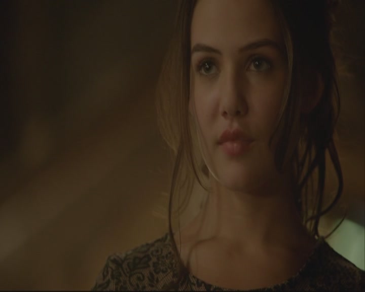 VampireDiariesWorld-dot-org_TheOriginals1x07Bloodletting-deletedscenes0174.jpg