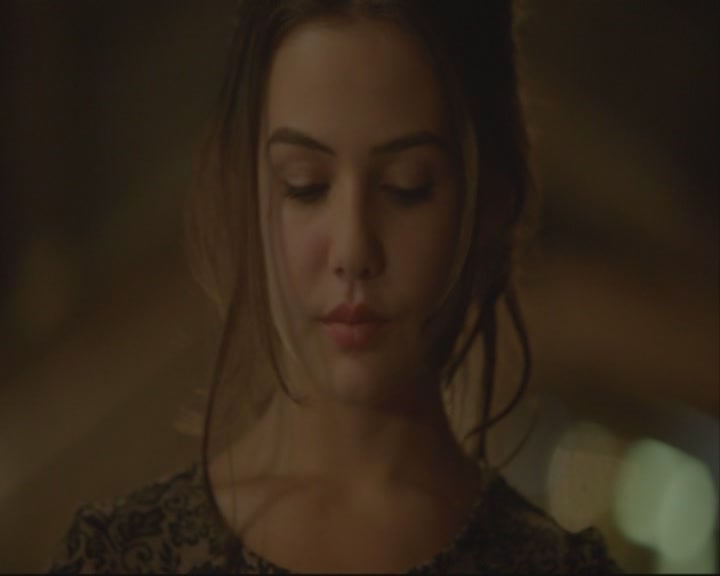 VampireDiariesWorld-dot-org_TheOriginals1x07Bloodletting-deletedscenes0180.jpg