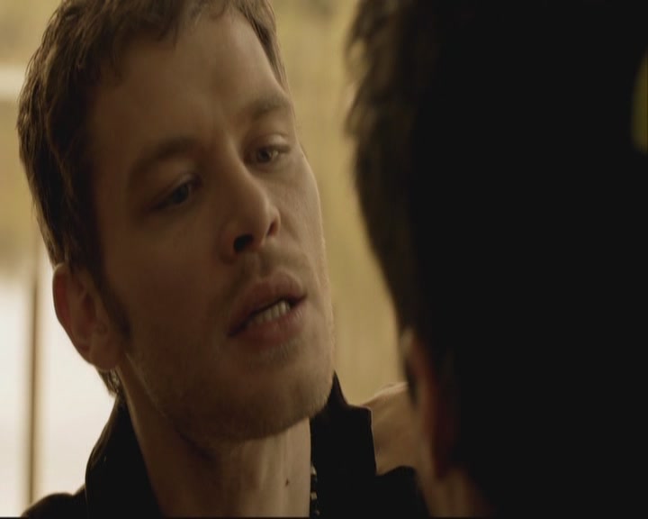 VampireDiariesWorld-dot-org_TheOriginals1x07Bloodletting-deletedscenes0252.jpg