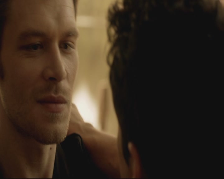 VampireDiariesWorld-dot-org_TheOriginals1x07Bloodletting-deletedscenes0275.jpg