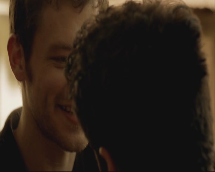 VampireDiariesWorld-dot-org_TheOriginals1x07Bloodletting-deletedscenes0276.jpg