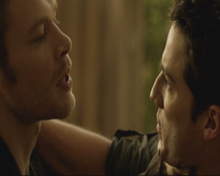 VampireDiariesWorld-dot-org_TheOriginals1x07Bloodletting-deletedscenes0281.jpg