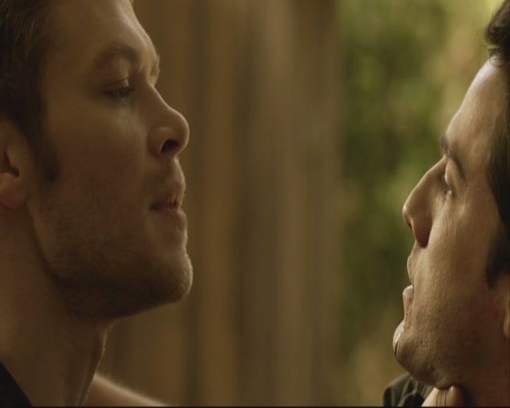 VampireDiariesWorld-dot-org_TheOriginals1x07Bloodletting-deletedscenes0285.jpg