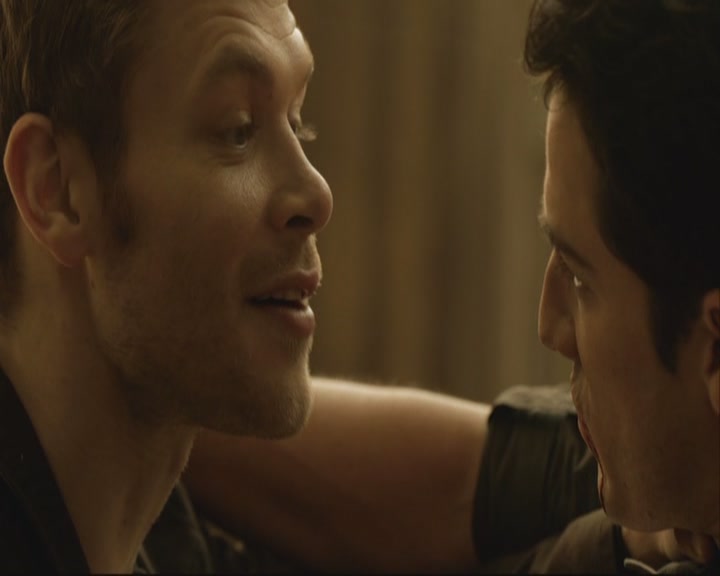 VampireDiariesWorld-dot-org_TheOriginals1x07Bloodletting-deletedscenes0307.jpg