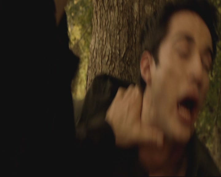 VampireDiariesWorld-dot-org_TheOriginals1x07Bloodletting-deletedscenes0328.jpg