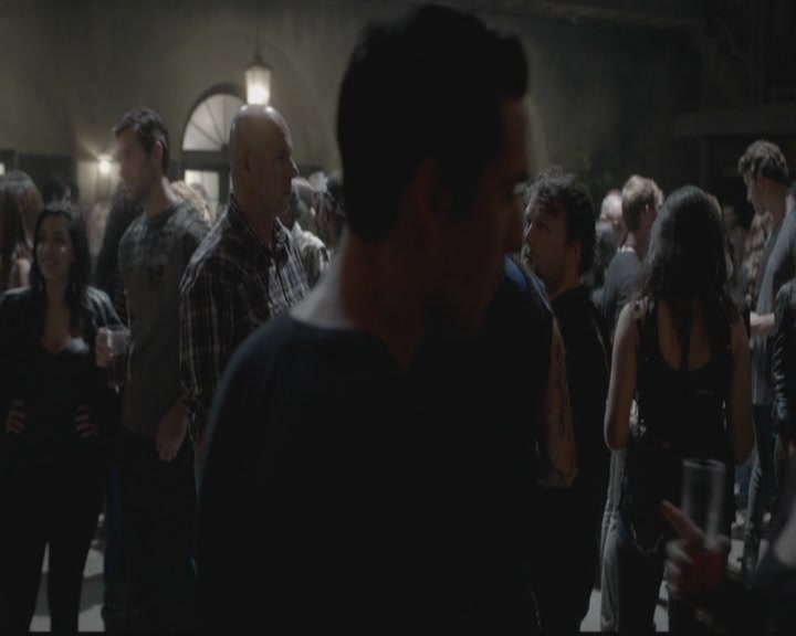 VampireDiariesWorld-dot-org_TheOriginals1x07Bloodletting0050.jpg