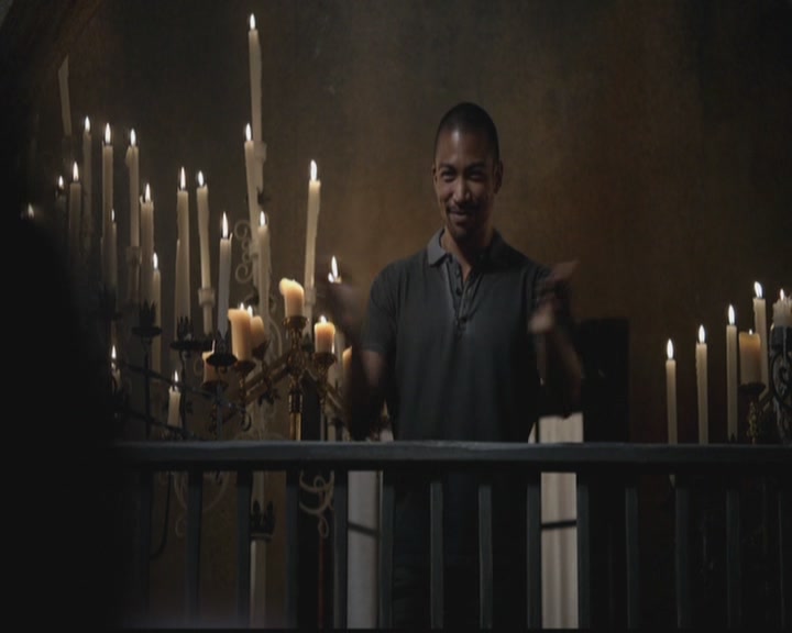 VampireDiariesWorld-dot-org_TheOriginals1x07Bloodletting0096.jpg