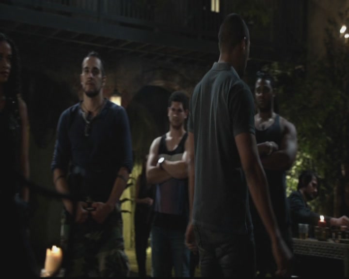 VampireDiariesWorld-dot-org_TheOriginals1x07Bloodletting0308.jpg