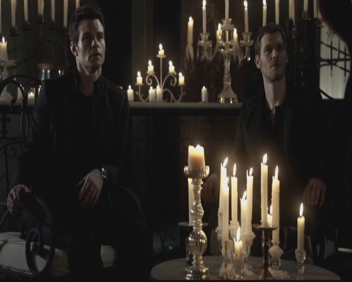 VampireDiariesWorld-dot-org_TheOriginals1x07Bloodletting0313.jpg