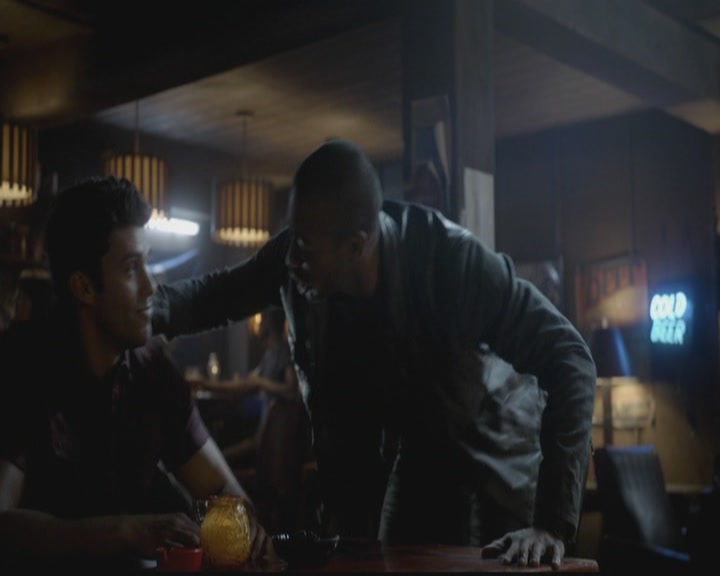 VampireDiariesWorld-dot-org_TheOriginals1x07Bloodletting0484.jpg