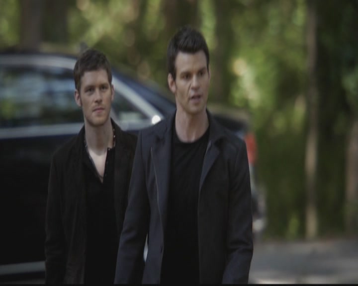 VampireDiariesWorld-dot-org_TheOriginals1x07Bloodletting0518.jpg