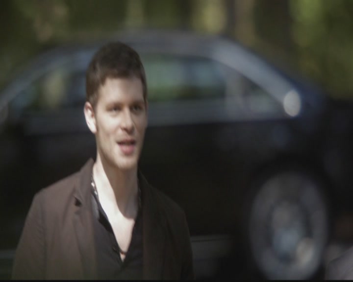 VampireDiariesWorld-dot-org_TheOriginals1x07Bloodletting0525.jpg