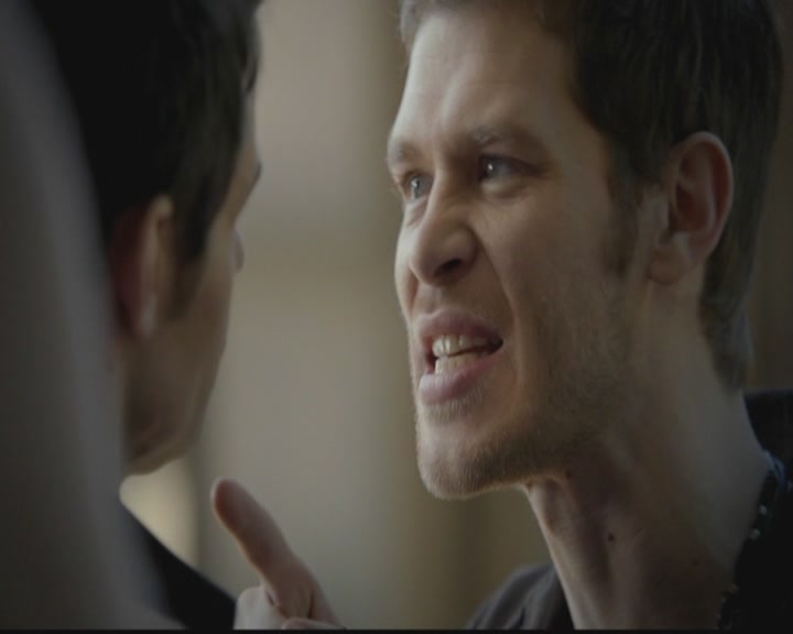 VampireDiariesWorld-dot-org_TheOriginals1x07Bloodletting1847.jpg