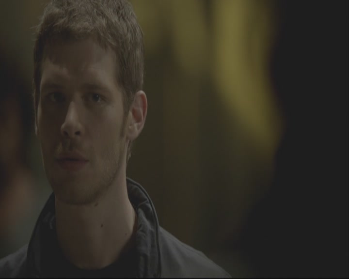 VampireDiariesWorld-dot-org_TheOriginals1x08TheRiverInReverse-deletedscene0144.jpg