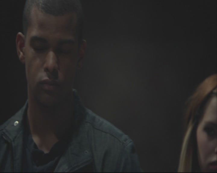 VampireDiariesWorld-dot-org_TheOriginals1x08TheRiverInReverse-deletedscene0156.jpg