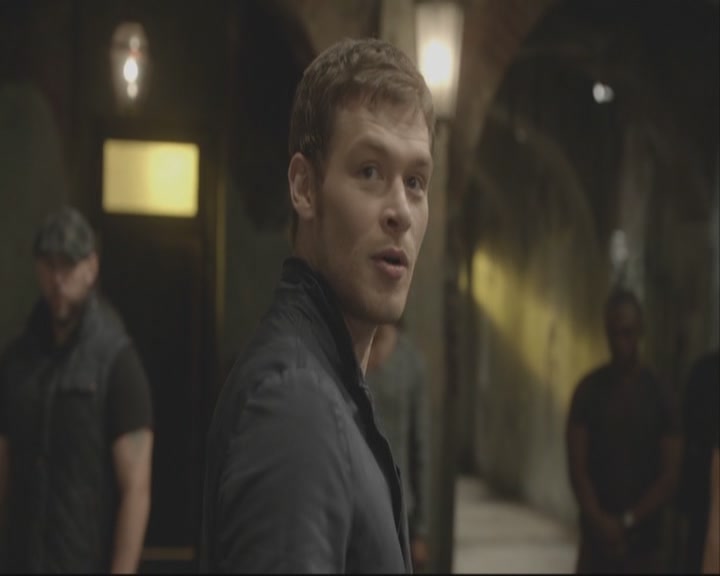 VampireDiariesWorld-dot-org_TheOriginals1x08TheRiverInReverse-deletedscene0206.jpg