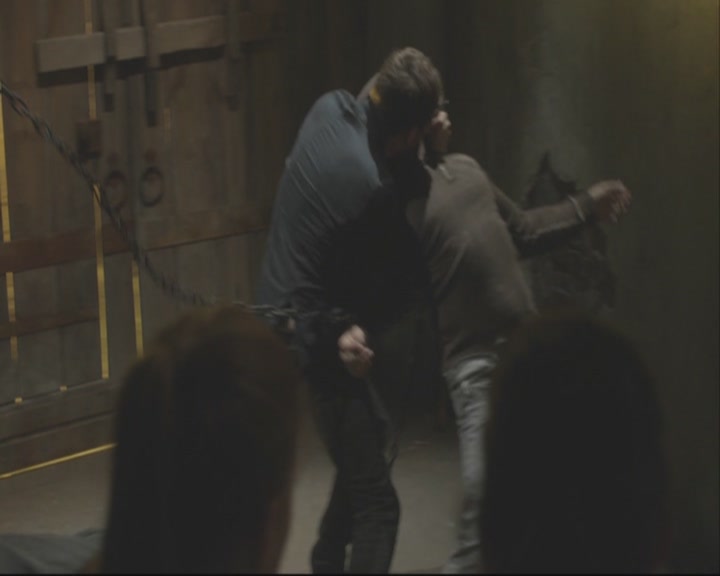 VampireDiariesWorld-dot-org_TheOriginals1x08TheRiverInReverse-deletedscene0325.jpg