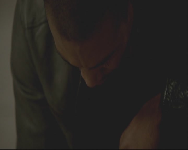 VampireDiariesWorld-dot-org_TheOriginals1x08TheRiverInReverse-deletedscene0378.jpg