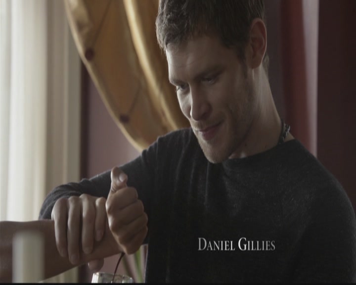 VampireDiariesWorld-dot-org_TheOriginals1x08TheRiverInReverse0136.jpg