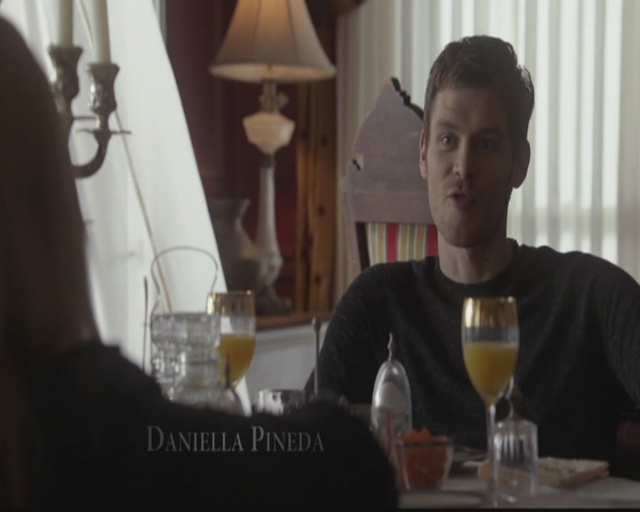 VampireDiariesWorld-dot-org_TheOriginals1x08TheRiverInReverse0153.jpg