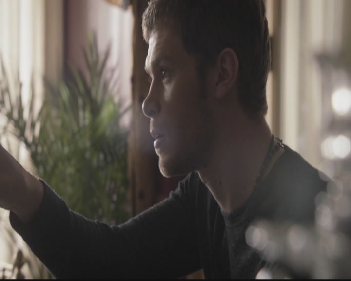 VampireDiariesWorld-dot-org_TheOriginals1x08TheRiverInReverse0179.jpg