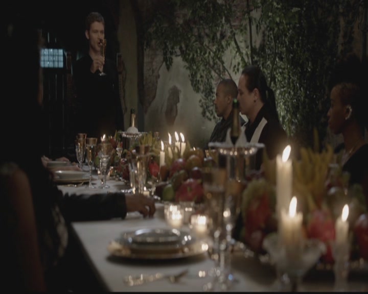 VampireDiariesWorld-dot-org_TheOriginals1x09ReigningPainInNewOrleans0054.jpg