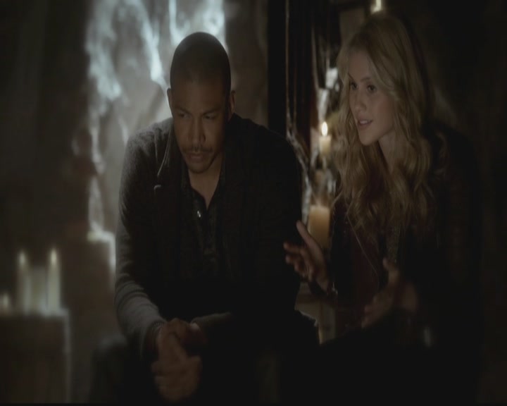 VampireDiariesWorld-dot-org_TheOriginals1x09ReigningPainInNewOrleans0097.jpg