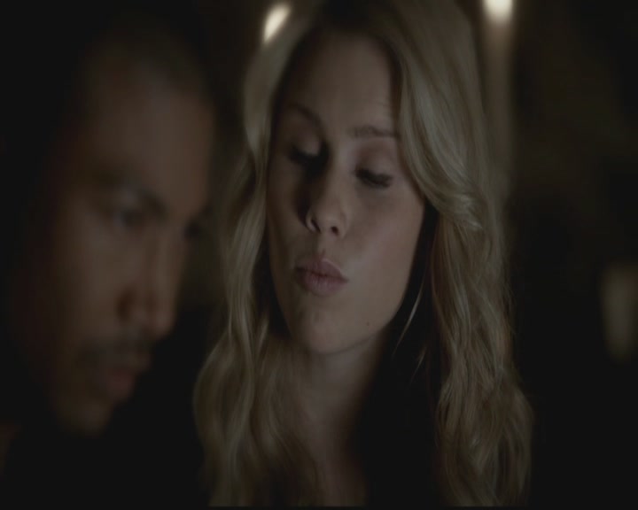 VampireDiariesWorld-dot-org_TheOriginals1x09ReigningPainInNewOrleans0104.jpg