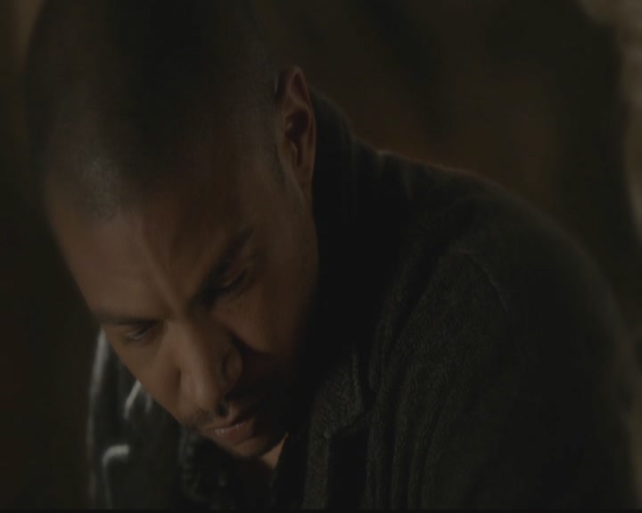 VampireDiariesWorld-dot-org_TheOriginals1x09ReigningPainInNewOrleans0122.jpg